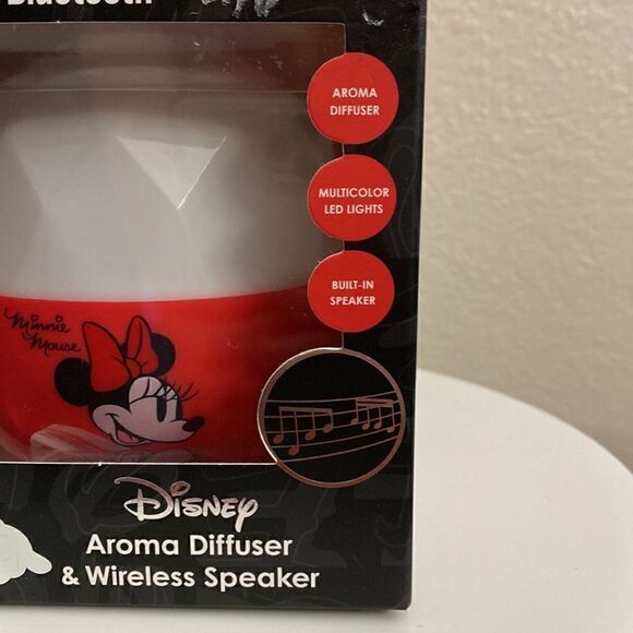 Disney Minnie Mouse Aroma Diffuser & Wireless Speaker - Picture 3 of 10
